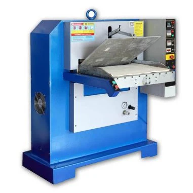 Hydraulisk lærvarmeprinsemaskin